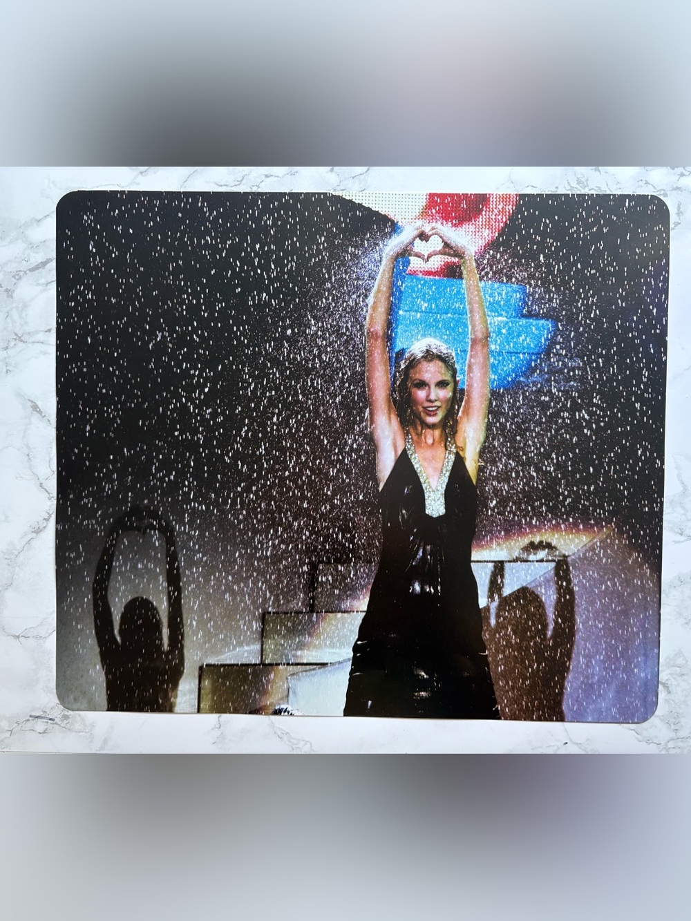 Taylor Swift Fearless Tour mini poster 2010 pouring rain